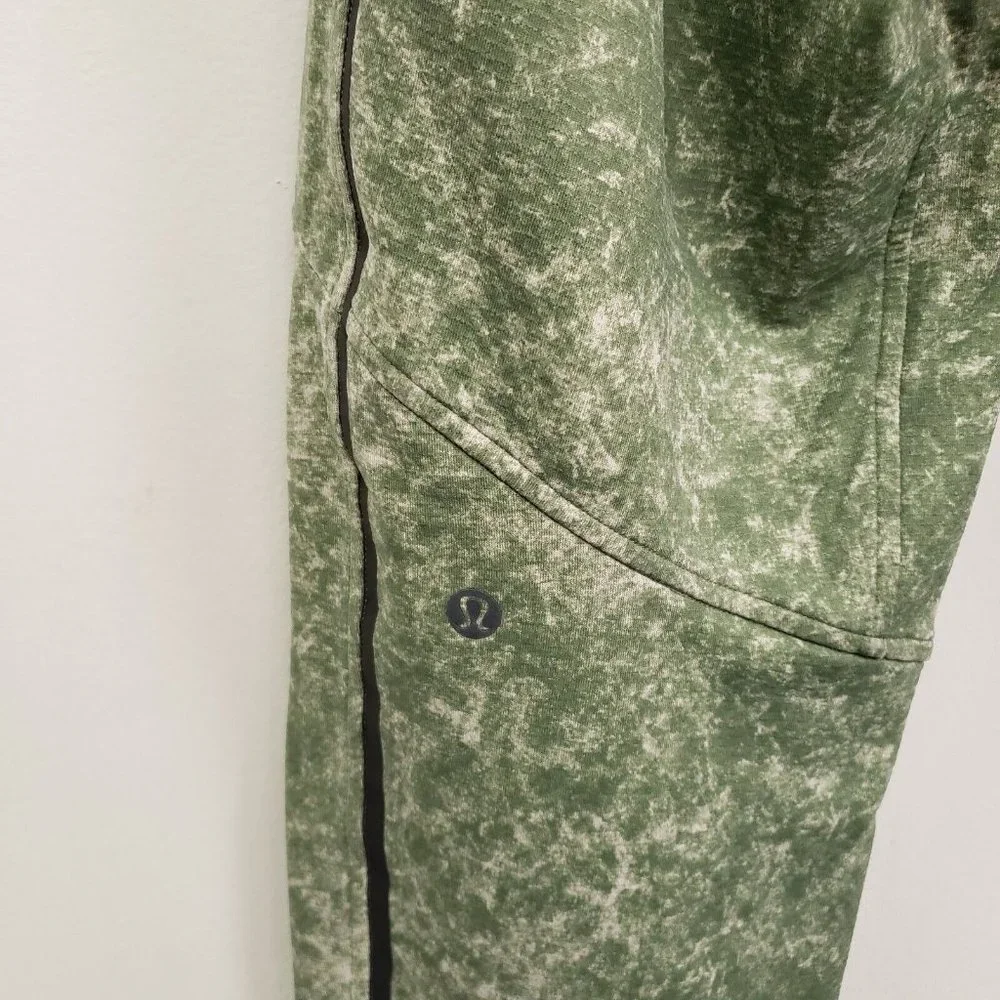 Lululemon Mens ABC Joggers Size M Warpstreme Pants Green Print Tapered Pockets - Picture 7 of 13